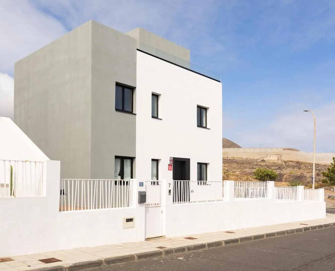 Villa De 4 Dormitorios, Con Vista Mar - Casa Maravilla Los Silos 0*,