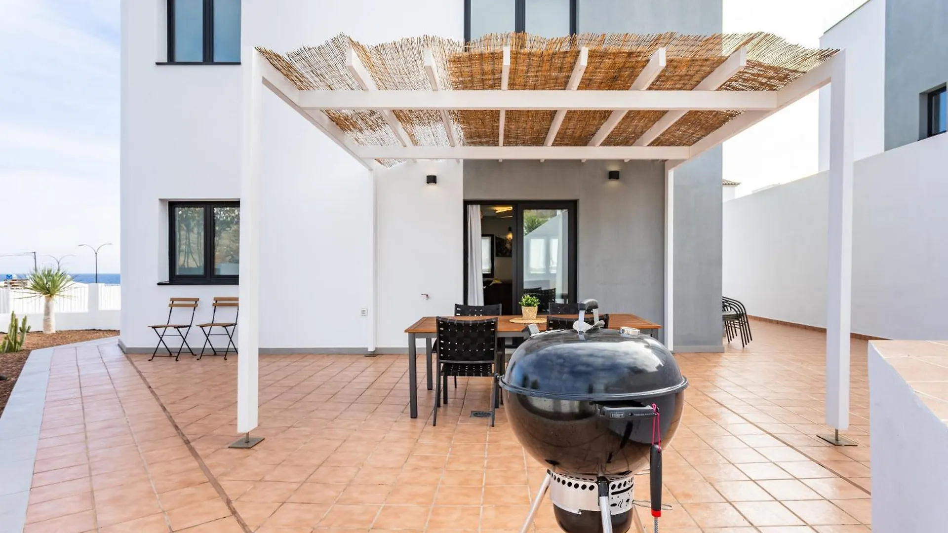 Villa De 4 Dormitorios, Con Vista Mar - Casa Maravilla Los Silos